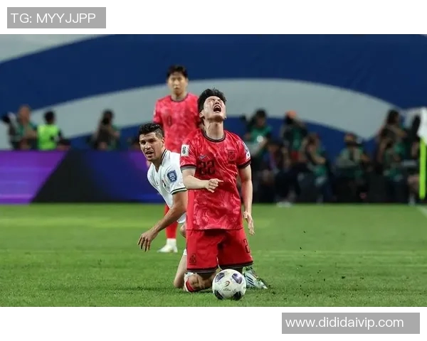 首尔衣恋与城南一和的激烈对决展现足球魅力与团队精神 首尔衣恋与城南一和的激烈对决展现足球魅力与团队精神