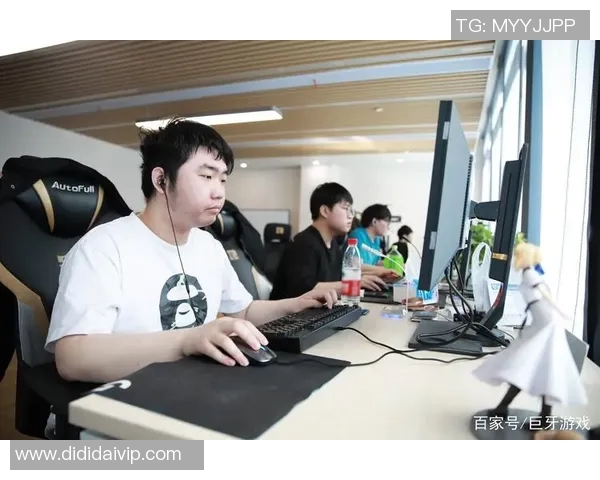 DOTA2最新状态排行榜揭晓RNG战队强势登顶第一名