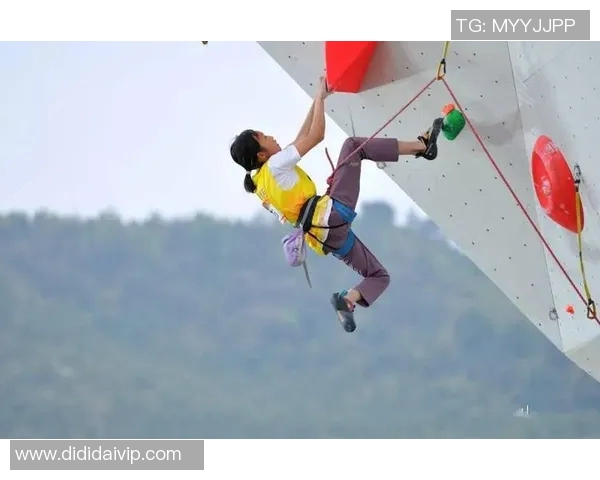 攀岩深度探索:揭秘上海攀岩队的训练与战术策略 攀岩深度探索:揭秘上海攀岩队的训练与战术策略